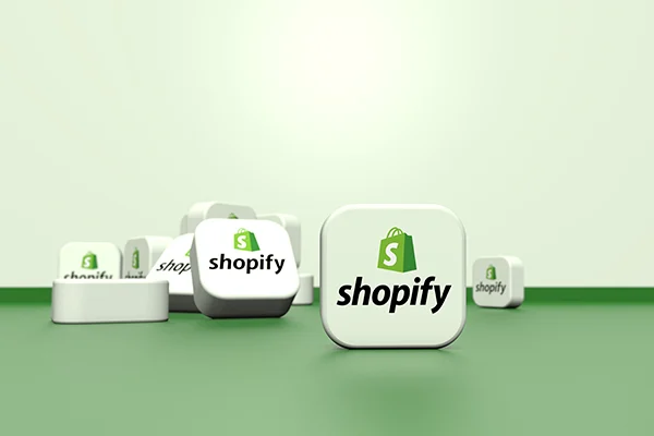 Shopifyの特徴と使い方