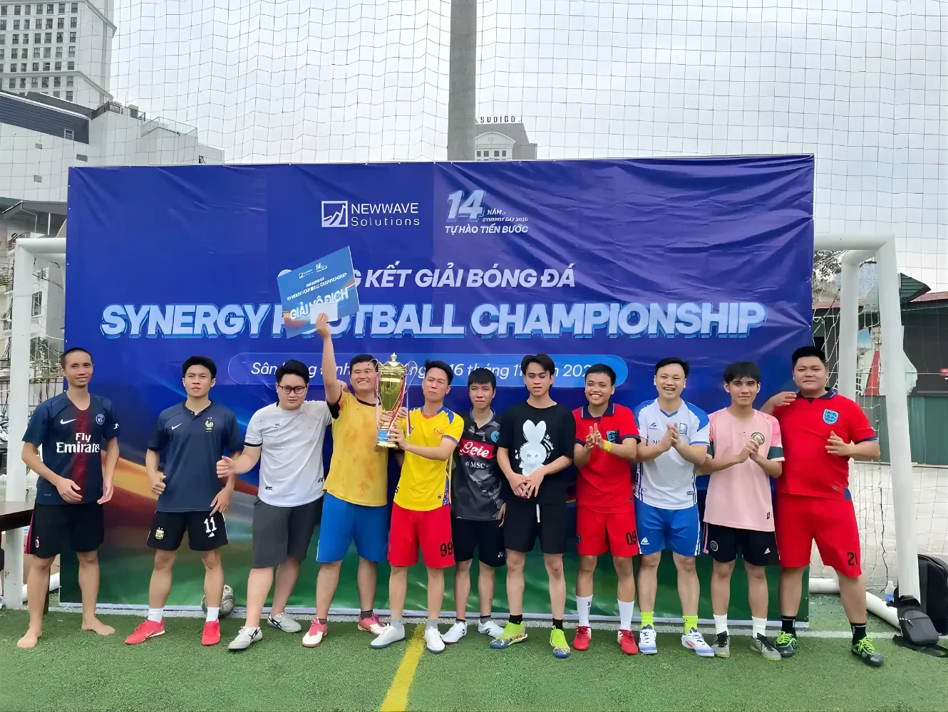 記念週間は、サッカー大会で始まりました