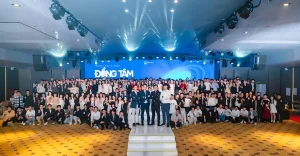 2026年を目前に、Newwave Solutionsのメンバーが一堂に会した瞬間。「想いを一つにし、力を結集する」精神を象徴する場面となりました。